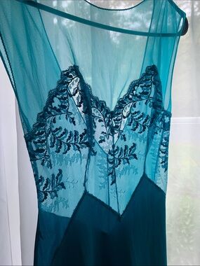 Vintage Voe Mode Sheer Lace Maxi Slip Dress - Teal Women’s Small